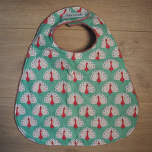 Charger l'image dans la galerie, bavoir évolutif rose et vert aux motifs de paons