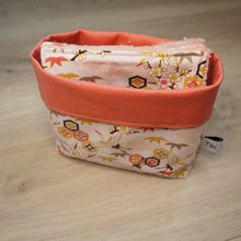 Charger l'image dans la galerie, corbeille rose aux motifs japonais