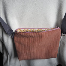 Charger l'image dans la galerie, sac en velours rose