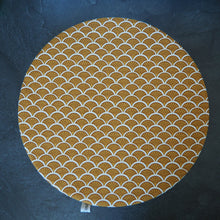 Charger l&#39;image dans la galerie, couvre plat jaune taille plat à tarte

