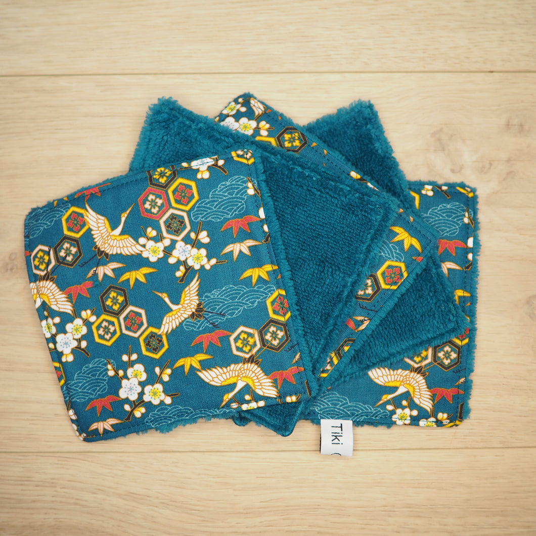 lingettes en bambou bleu aux motifs japonais