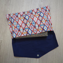 Charger l'image dans la galerie, pochette de transport pour livre de poche motifs amérindiens
