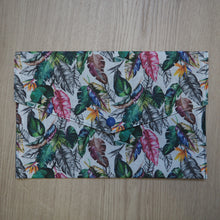 Charger l'image dans la galerie, pochette-protege-livre-feuillage
