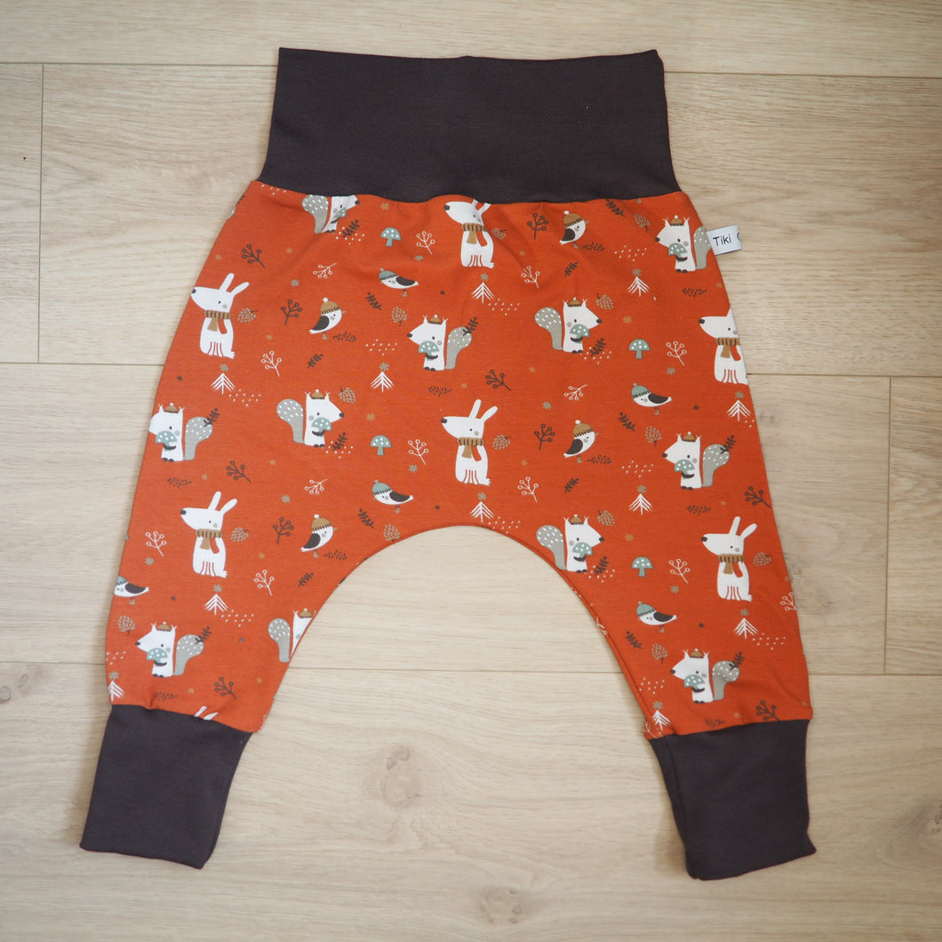 sarouel pour bébé aux motifs d'écureuils